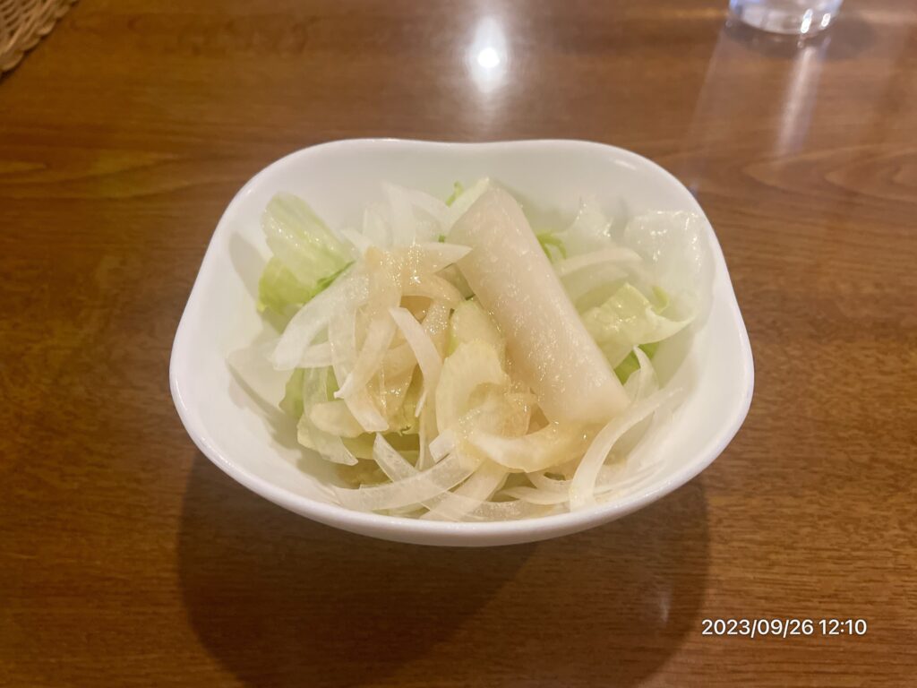 吉川亭サラダ